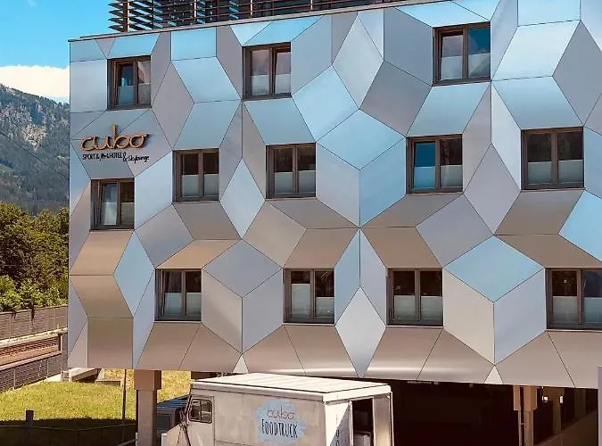 Cubo Sport & Art Hotel St. Johann in Tirol